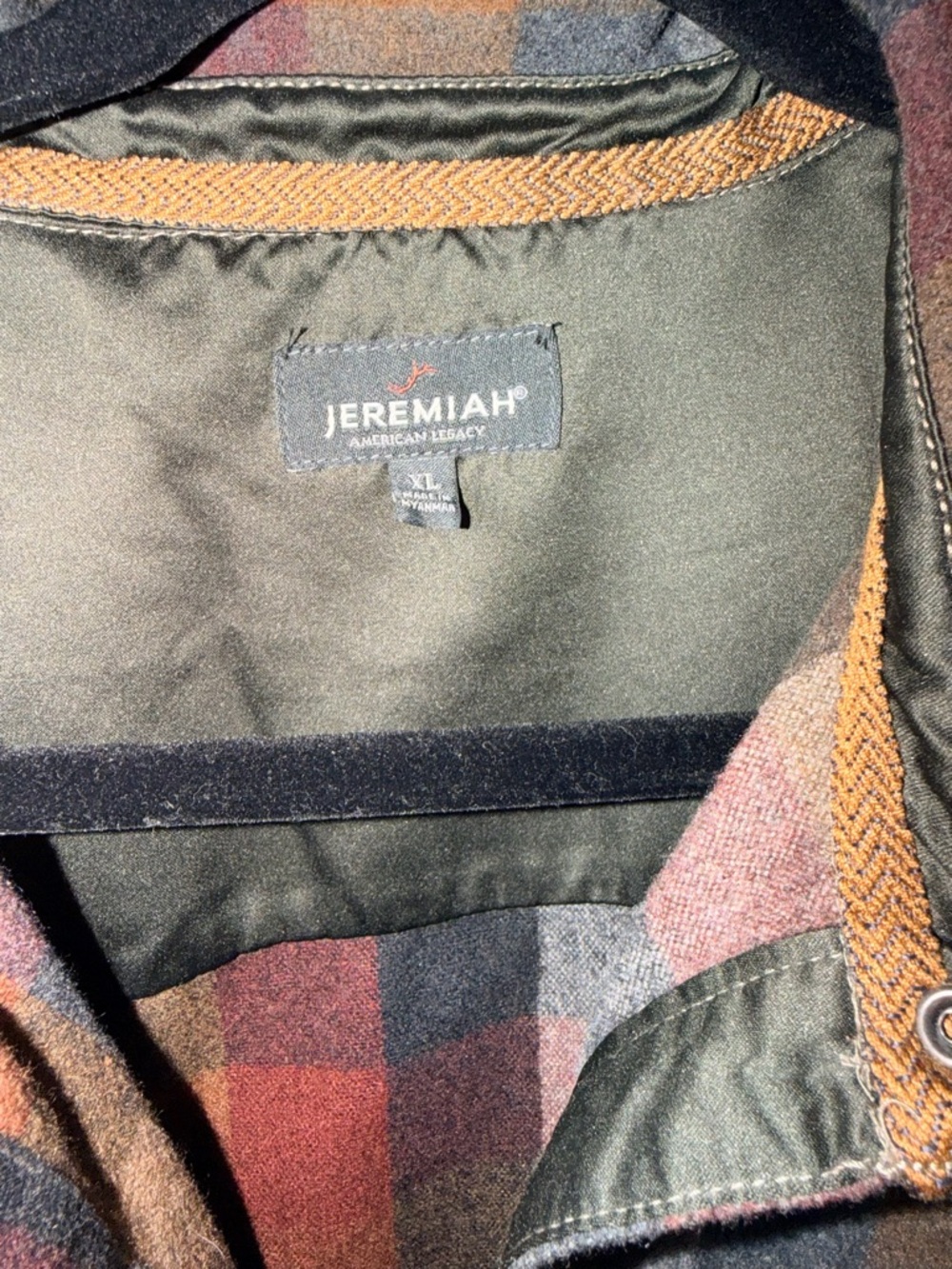 Quilt-Lined Plaid Shirt Jacket in Rust Multi - Picture 5 of 7